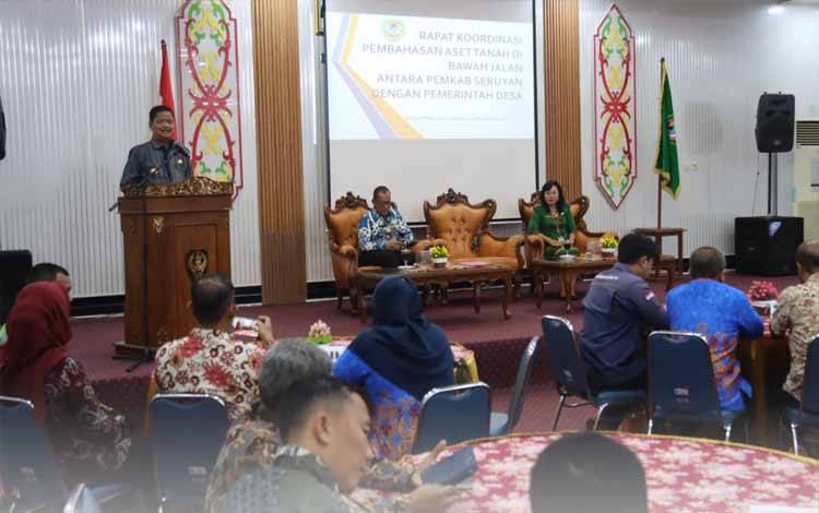 Pj Bupati Seruyan Buka Rakor Aset Tanah di Bawah Jalan