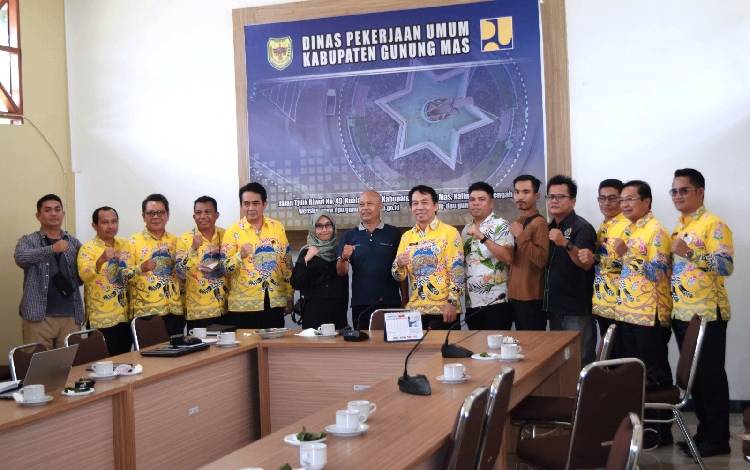 Dinas PU Gunung Mas Media Gathering Sampaikan Capaian Kinerja Bupati