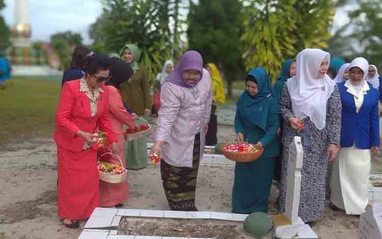 GOW Kobar Kenang Jasa Pahlawan dalam Menyambut Peringatan Hari Kartini 2024