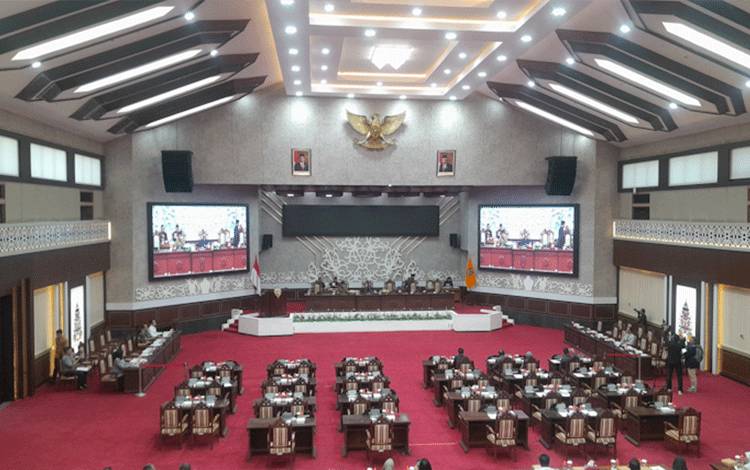 Miris! Dari 45 Legislator Rapat Paripurna DPRD Kalteng Hanya Dihadiri 5 Anggota