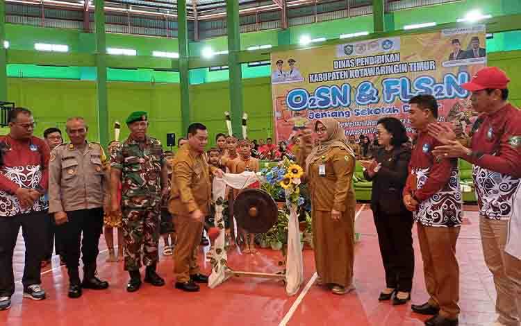 Bupati Kotim Berharap O2SN dan FLS2N Munculkan Bibit Baru Atlet dan Seni