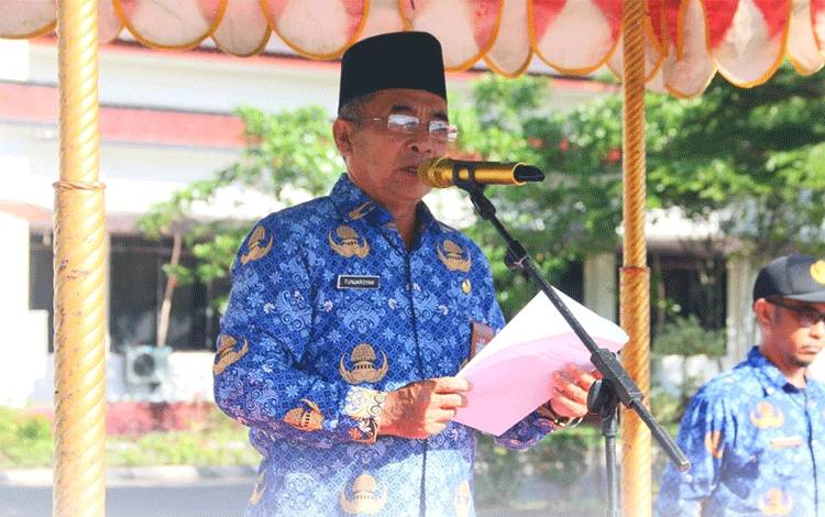 Pemkab Seruyan Laksanakan Upacara Hari Otonomi Daerah