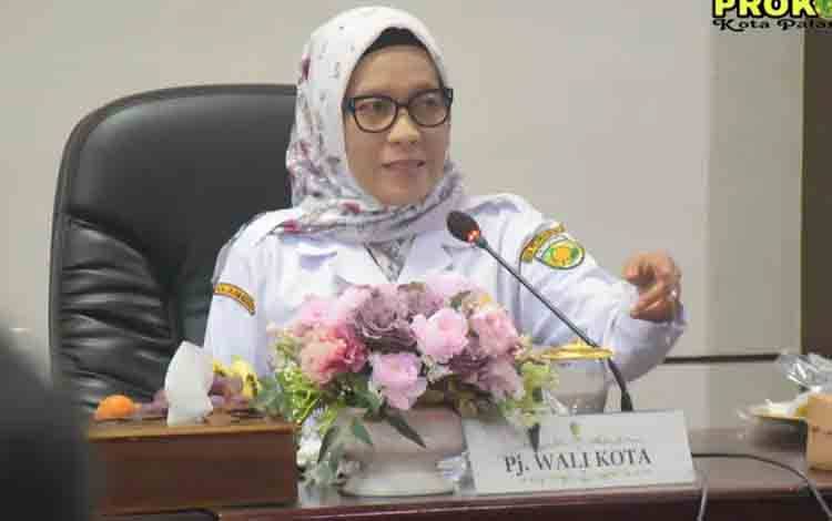 Pj Wali Kota Palangka Raya, Hera Nugrahayu. (FOTO: HUMAS)