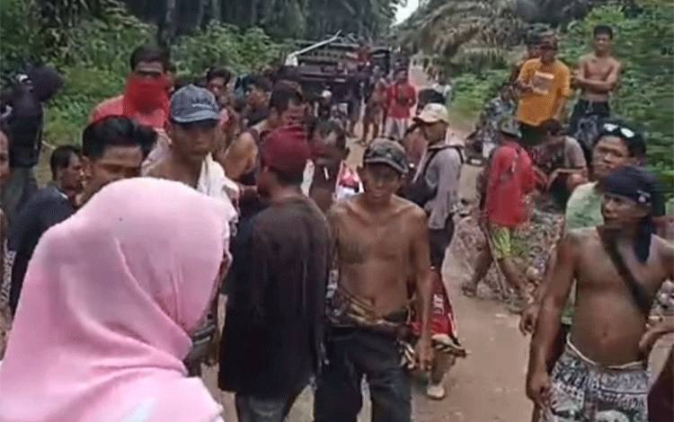 Sudah Merusak Iklim Investasi, Gapki Minta Polisi Tindak Tegas Aksi Penjarahan Sawit di Kalteng