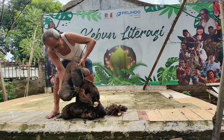 Berkebun dengan Cinta, Fatihah, dan Selawat