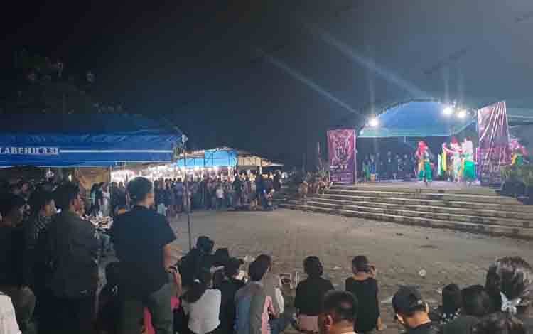 Begini Kemeriahan Pentas Seni Danting Menari 2024 di Gunung Mas