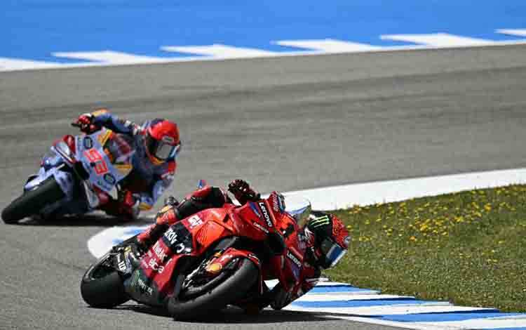 Pembalap Ducati asal Italia Francesco Bagnaia. (AFP/JORGE GUERRERO/JORGE GUERRERO)