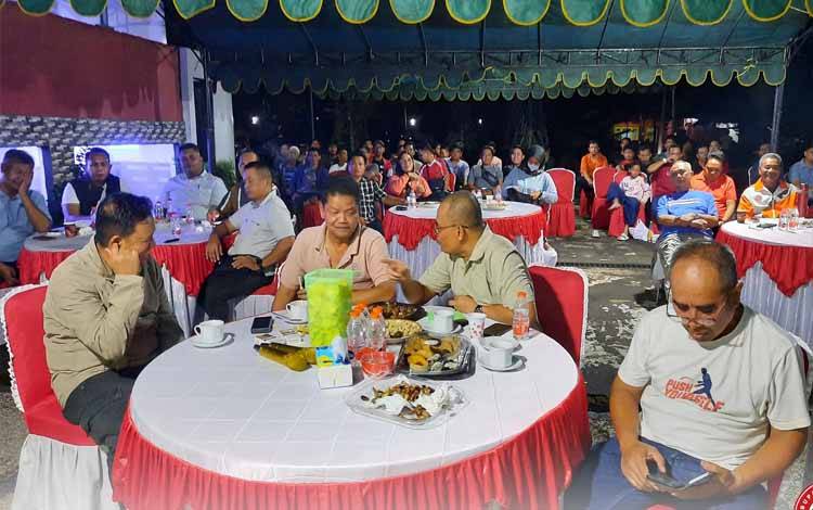 Pj Bupati Seruyan Nonton Bareng Semi Final Piala Asia U-23