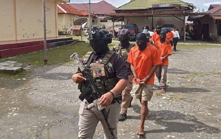 Pelaku Penganiaya Bripda Oktovianus di Dekai Ditangkap