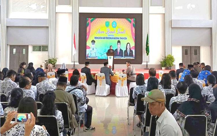 Pemkab Pulang Pisau Apresiasi Peran Guru Cetak Generasi Berkualitas