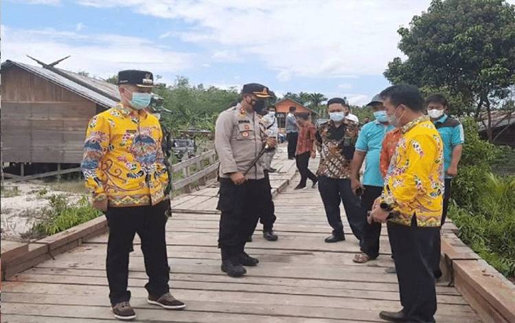 Pemkab Gunung Mas Fokus Perbaiki 4 Jembatan