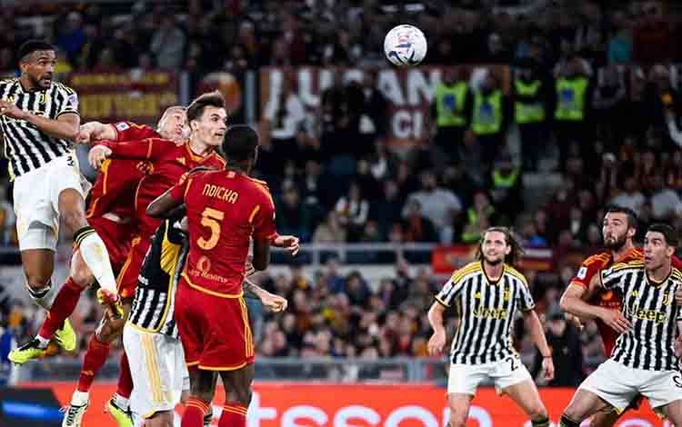 Laga AS Roma vs Juventus Berakhir Tanpa Pemenang