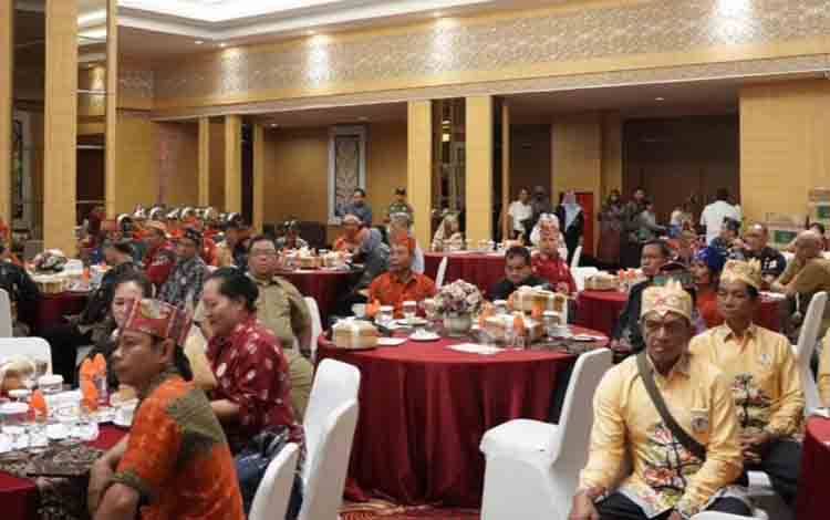 Pj Wali Kota Palangka Raya Dorong Peran Aktif Pemangku Adat Akselerasi Pembangunan Daerah