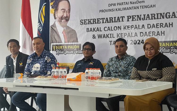Supian Hadi Daftar Bakal Calon Gubernur Kalteng di NasDem Didampingi Wakil Bupati Kotim