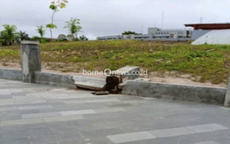 Pemprov Kalteng Duga Robohnya Tiang Pembatas Bunbes Akibat Ditabrak Mobil, Polisi Belum Terima Laporan