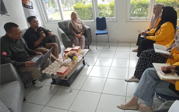 KPU Kobar Gelar Sosialisasi dan Diskusi Dengan Mahasiswa Untama