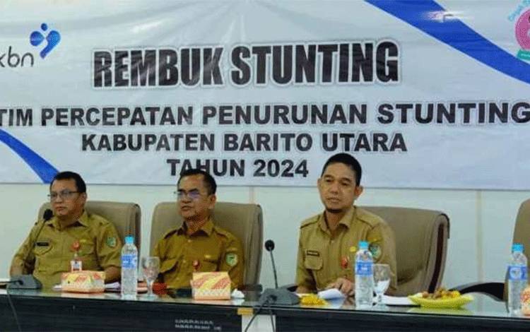 Pemkab Barito Utara mengikuti rapat Rapat Penilaian Kinerja dan Aksi Konvergensi Kabupaten/Kota se kalteng tahun 2024 secara Daring yang dilaksanakan di aula Setda lantai I, Selasa 7 Mei 2024 kemarin. (Foto: Dhani)