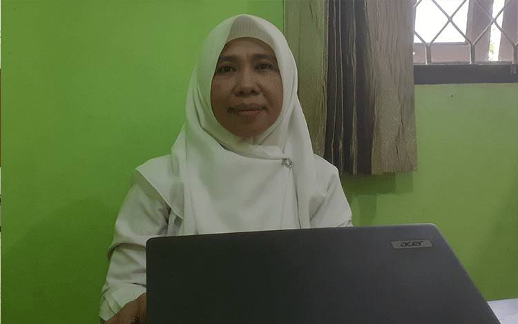 Kabid Pengelolaan Kebersihan dan Peningkatan Kapasitas Lingkungan Hidup Nurliani, Rabu, 8 Mei 2024 (FOTO: NURITA)?