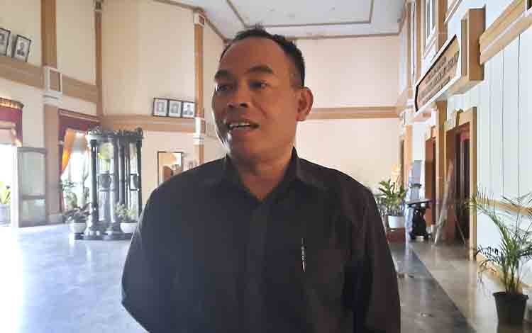 Dewan Minta Perhatikan Jalan Penghubung Antar Desa