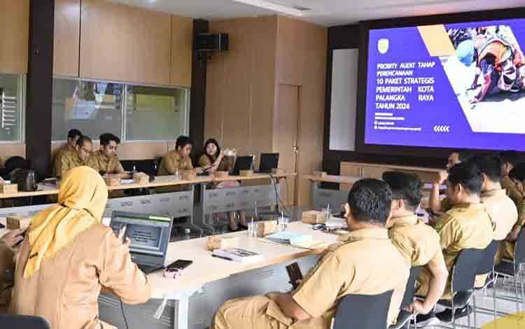 Pemko Palangka Raya Lakukan Probity Audit 10 Proyek Strategis
