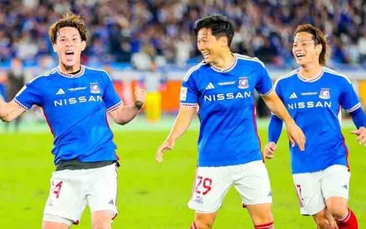 Yokohama Balik Tekuk Al Ain 2-1 dalam Leg Pertama Final Champions Asia