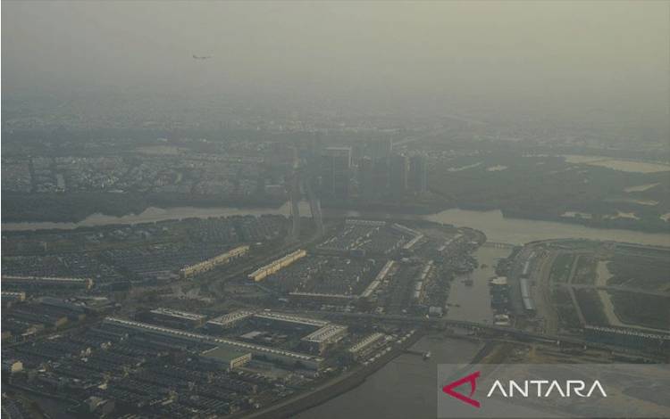 Kualitas Udara Jakarta Terburuk Kedua di Dunia pada Minggu Pagi