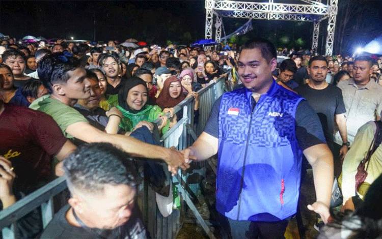 Menpora Hadir Dukung Festival Kebersamaan di Pangkalan Bun