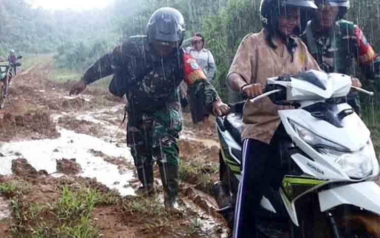 Perkuat Kemanunggalan TNI - Rakyat Melalui TMMD  ?
