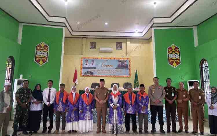 Begini Pesan Bupati Gunung Mas kepada Jemaah Calon Haji