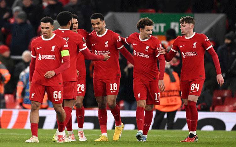 Dua Gol Tielemans Paksa Liverpool Bermain Imbang 3-3 atas Aston Villa