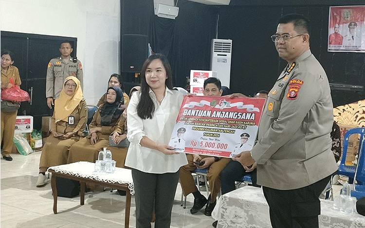 Polda Kalteng-Pemprov Kalteng Berbagi dengan LKSA Karunia Kasih