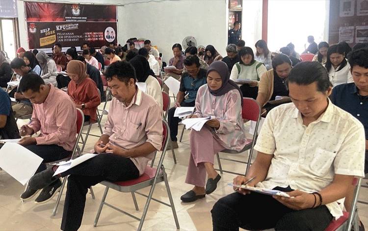 Ratusan Calon PPS di Lamandau Jalani Tes Tertulis