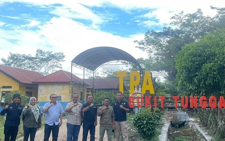 DLH Palangka Raya Dampingi Tim Asesmen Pengelolaan Sampah dari BRIN