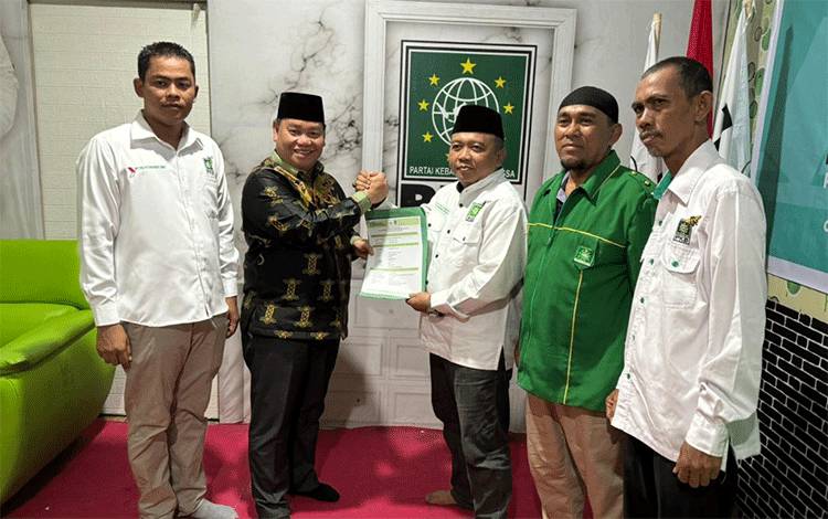 Perkuat Dukungan, Halikinnor Daftar ke PKB