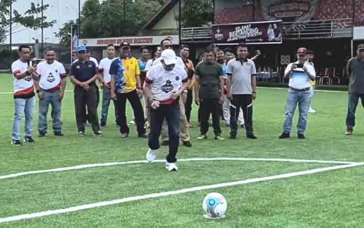 Puluhan Tim Berlaga di Turnamen Mini Soccer Bupati Cup III di Kapuat?