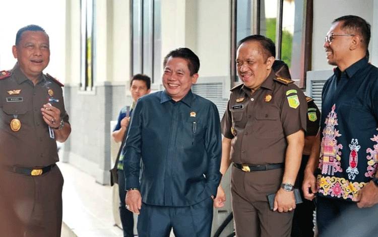 Ketua DPRD Kalteng Ajak Masyarakat Ramaikan Festival Budaya Isen Mulang 2024