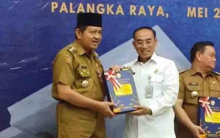 Pemkab Kobar Kembali Raih Opini WTP ke-10 dari BPK Perwakilan Kalteng