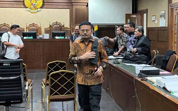 SYL Bantah Terima Durian Seharga Puluhan Juta