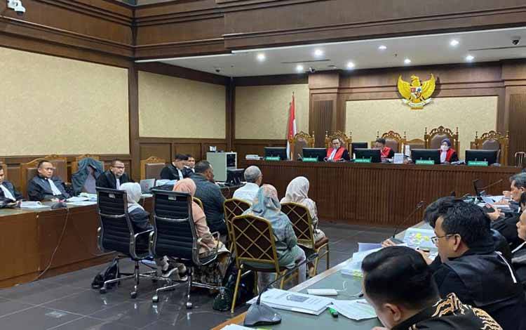 Pejabat Kementan Ungkap Kirim Durian Rp20-40 juta ke Rumah Dinas SYL