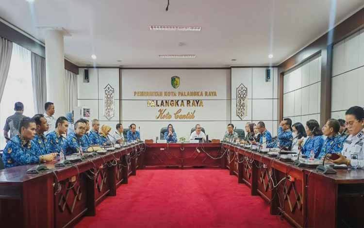 Pemko Palangka Raya Akselerasi Iklim Investasi Lewat Insentif dan Kemudahan