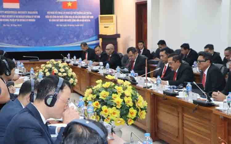 Polri - Vietnam Pererat Kerja Sama Bidang Keamanan