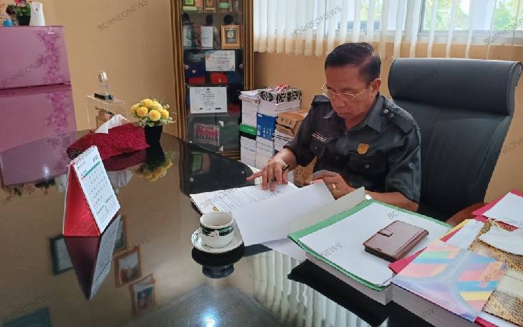 Ketua DPRD Gunung Mas Beri Tanggapan Soal Kenaikan Siltap Perangkat Desa