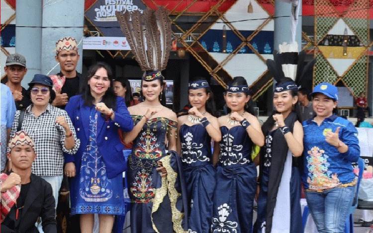 DPRD Apresiasi Kontingen Gunung Mas Dapat Juara II Lomba Karungut Putri di FBIM 2024