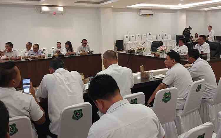Pj Bupati Kapuas Pimpin Rakor Rencana Aksi Tindaklanjut Hasil SPI