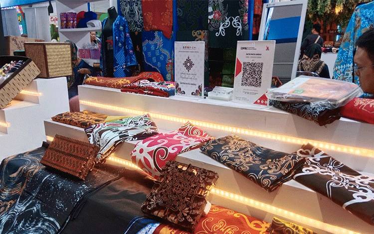 Sukses Edukasi Masyarakat, Lebih 85 Persen Transaksi di Stand BI Kalteng Gunakan QRIS