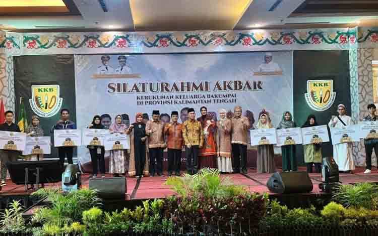 Gubernur Kalteng akan Berangkatkan 100 Warga Bakumpai untuk Umroh ?