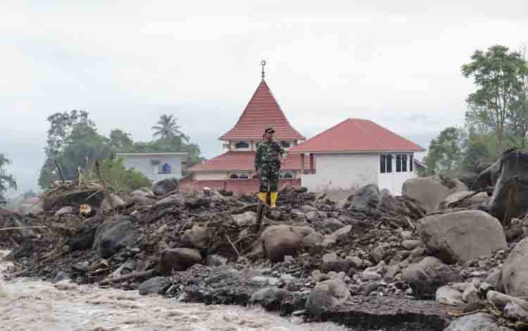 Pemerintah Rancang EWS Berbasis Komunitas untuk Cegah Banjir Bandang