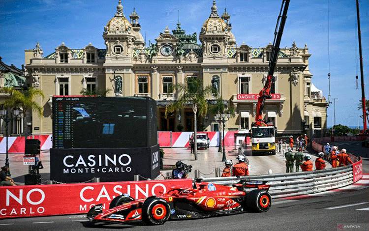 Klasemen F1: Charles Lecrerc Pangkas Poin dari Verstappen di Puncak