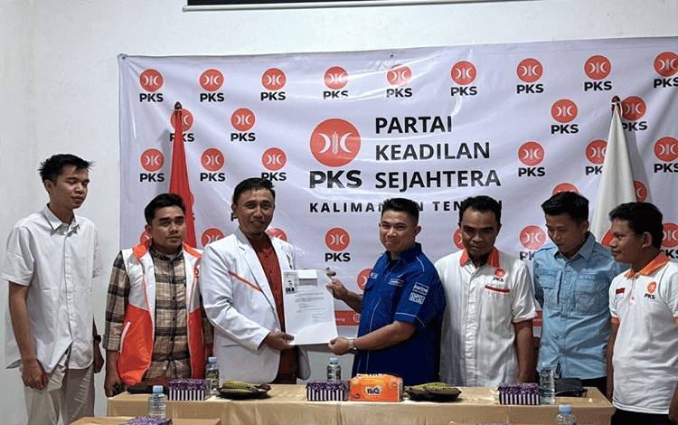 Nadalsyah Lanjut Galang Dukungan ke PKS dan Perindo