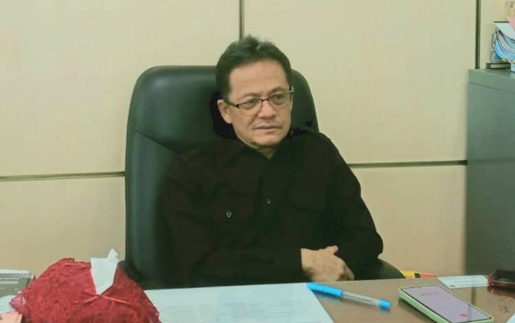 Ketua Komisi I DPRD Kalteng, Yohannes Freddy Ering. (FOTO: DONNY D)